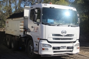 newman quarrying truck hire
